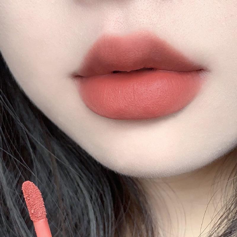 6 Colores Nude Líquido Lápiz Labial Impermeable Terciopelo Mate Brillo