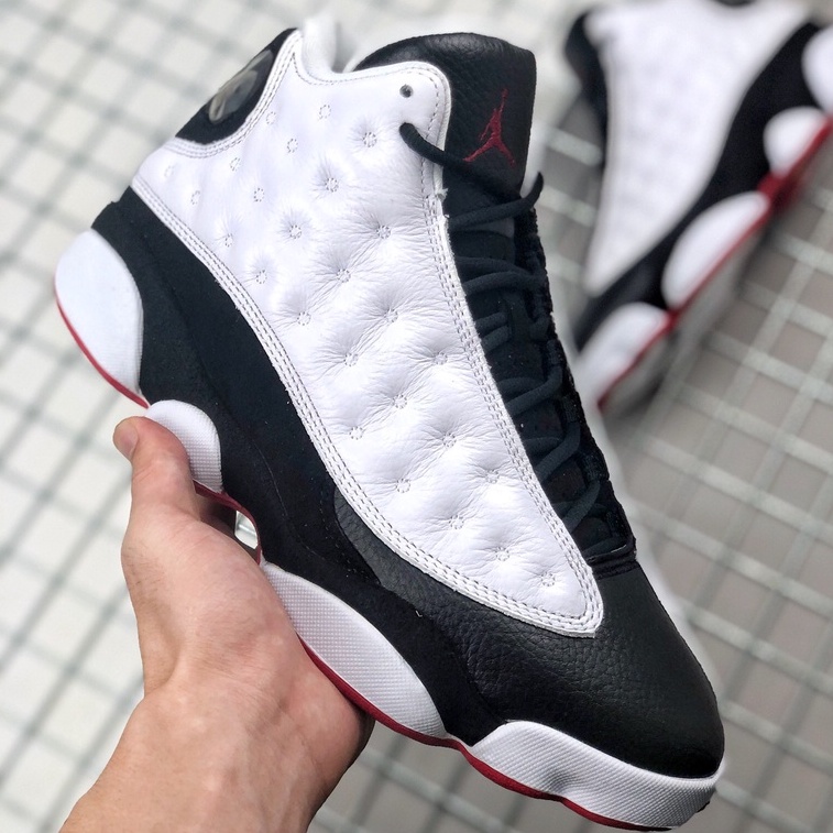 Jordan 13 blanco y negro online