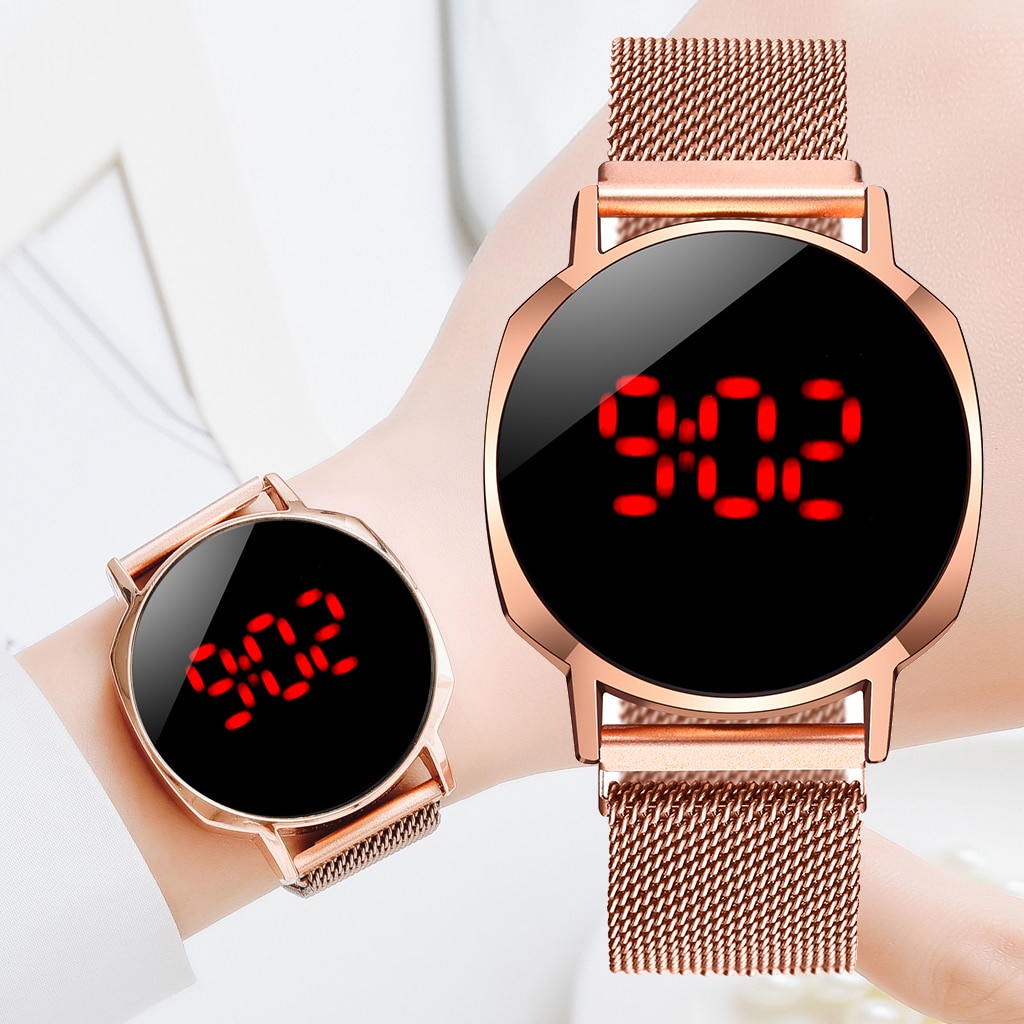 Reloj digital de mujer dorado