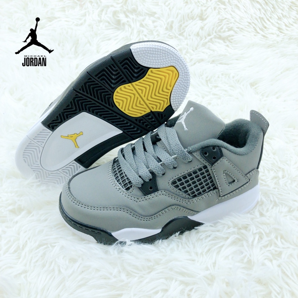 Tenis jordan best sale para niño blancos