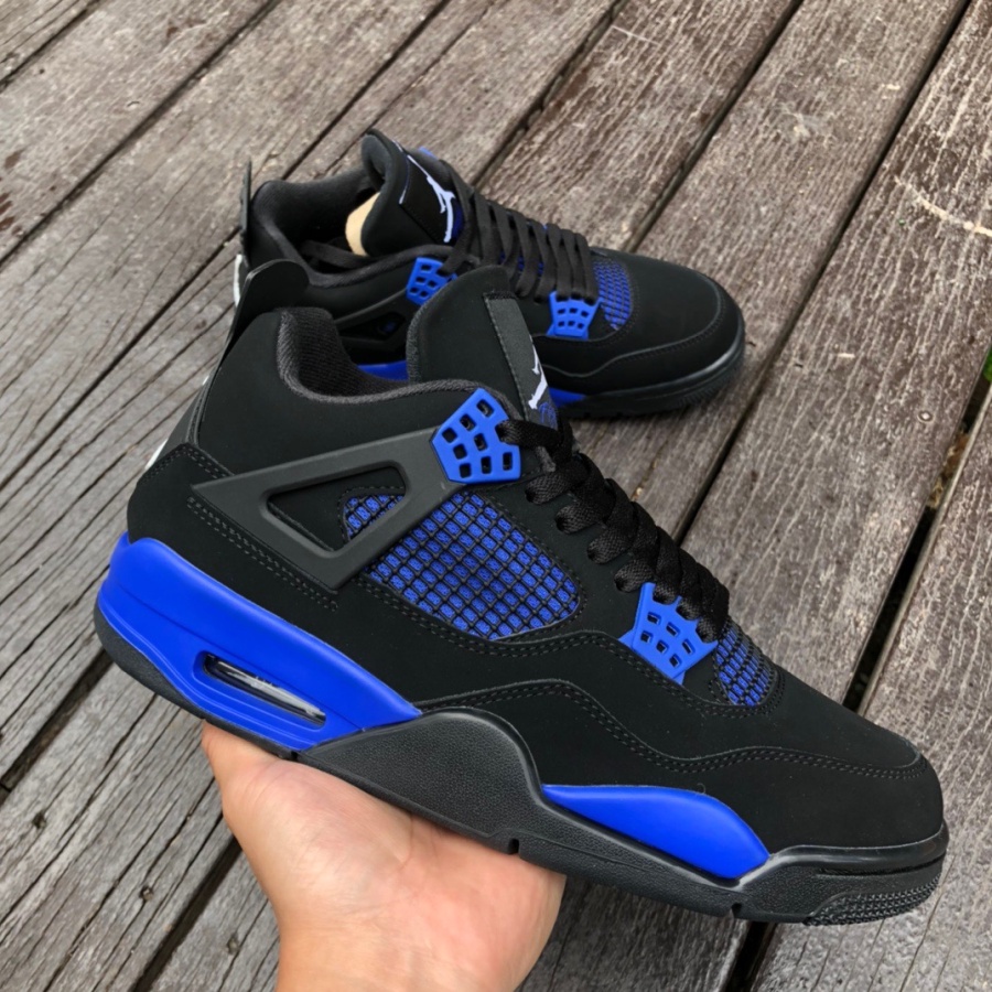 Jordan retro 4 store negras con azul