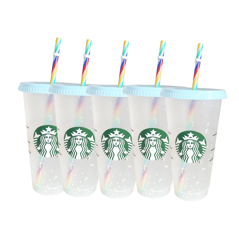 Starbucks tiene un *HERMOSO* vaso que cambia de color y tiene confetti