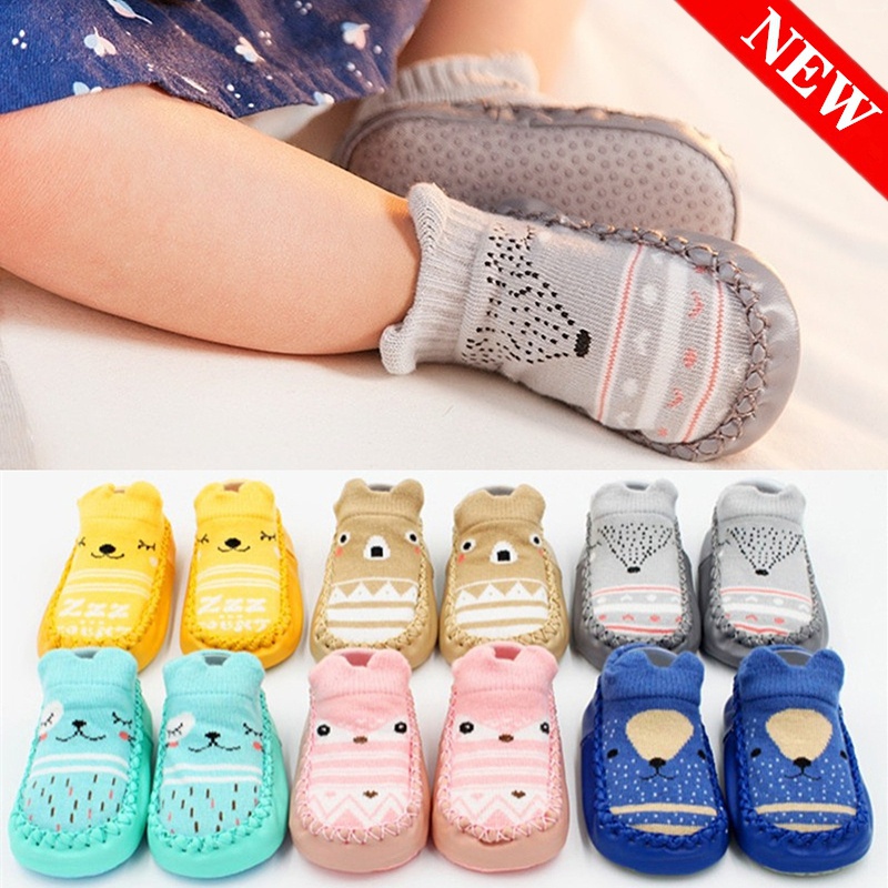 Zapatos tipo best sale medias para bebes