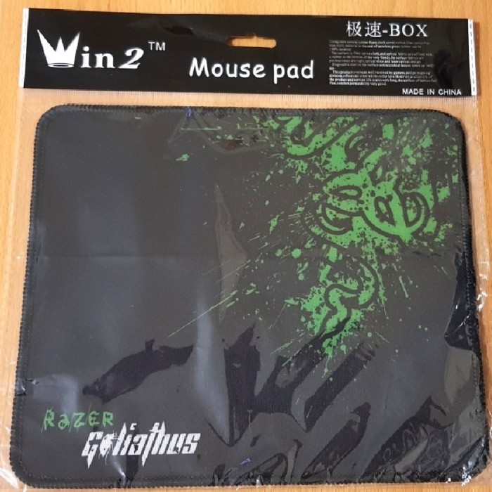 Mousepad MOUSE PAD GAMING GAMER MOTIF RAZER tamaño 29x25 tipo edición