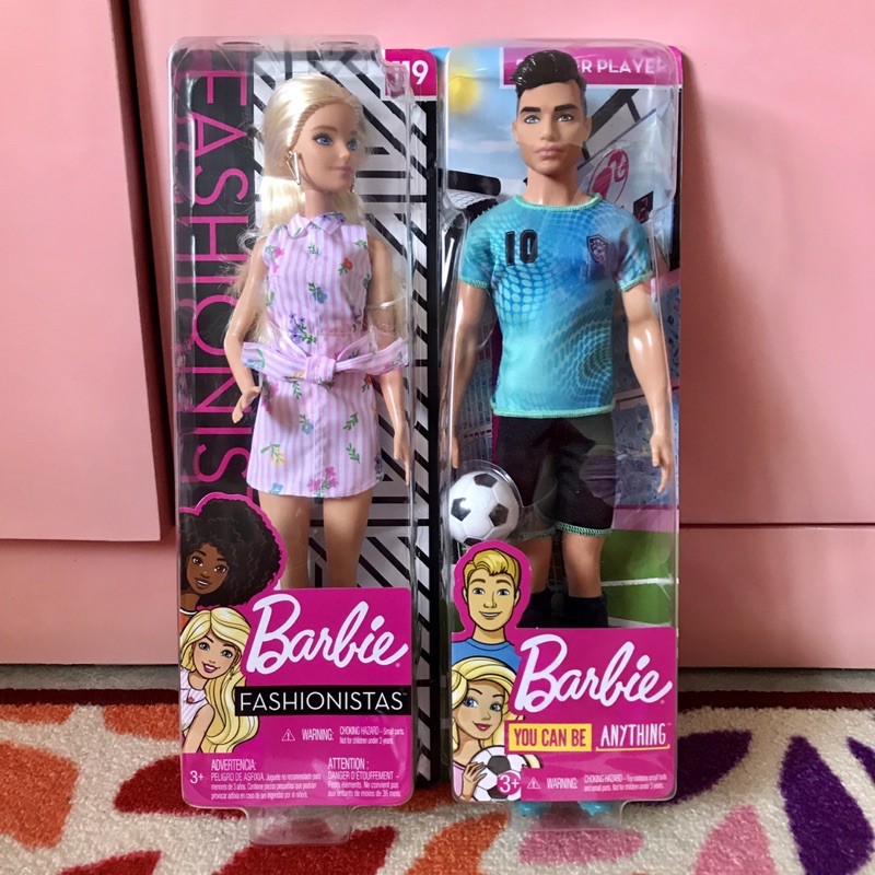 Pack De Dos Mu ecas Barbie Y Un Jugador De F tbol Ken Shopee Chile