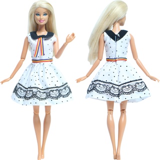 Ropa para barbie online casera