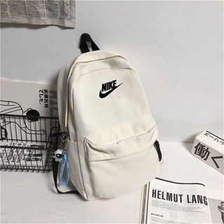 Mochilas nike shop mujer beige