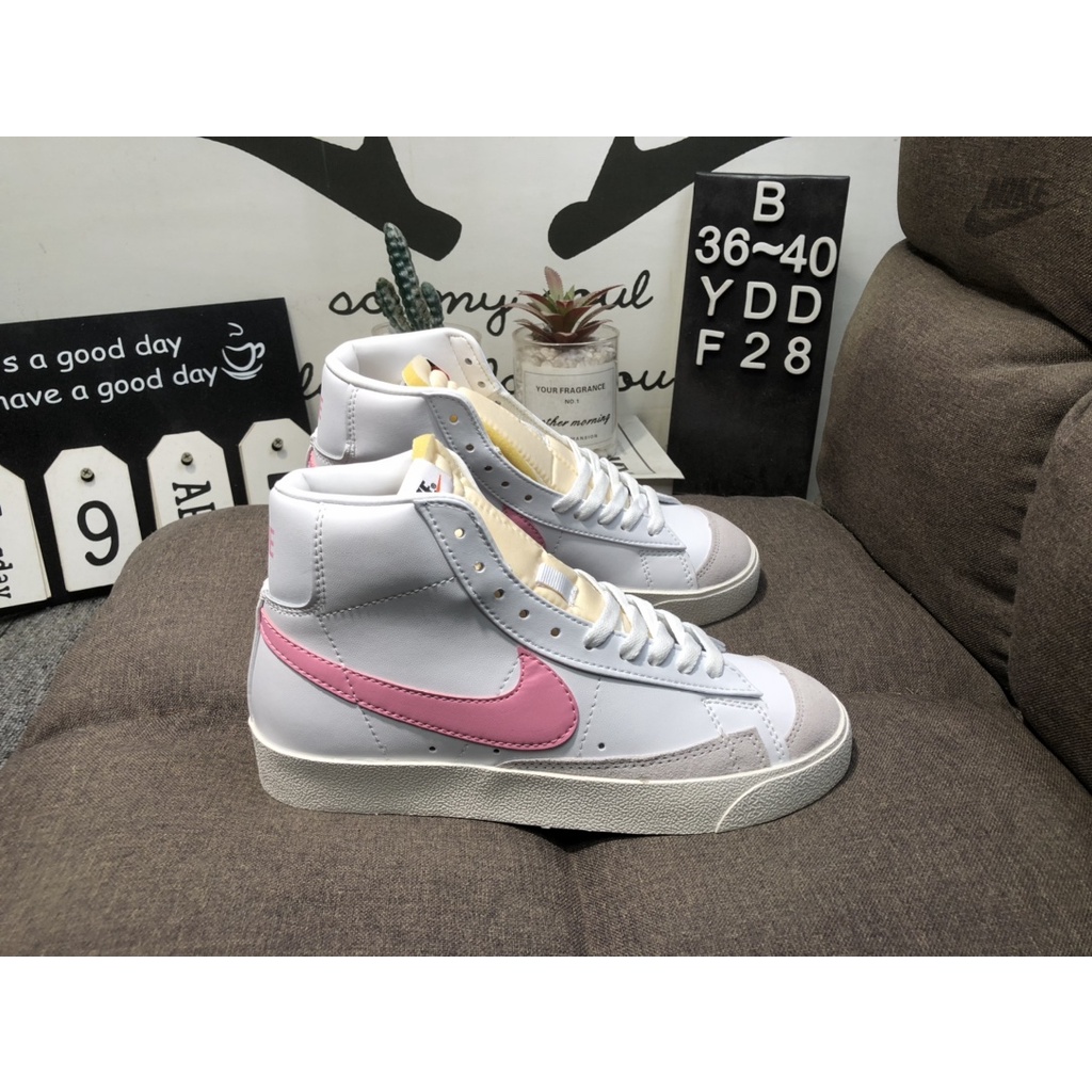 Nike trailblazer 77 deals
