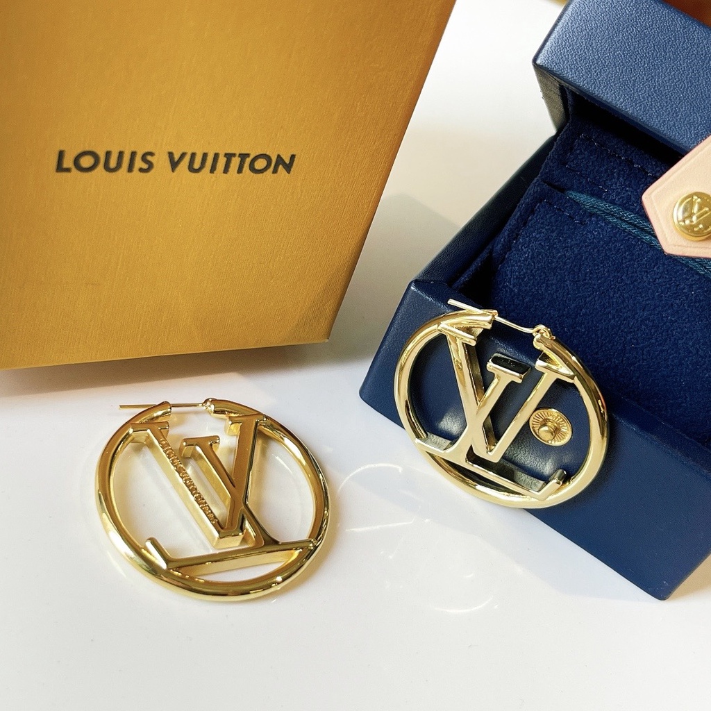 Aretes Louis Vuitton Con La Misma Versión Del material Moda noble Elegante  Exquisito Hermoso