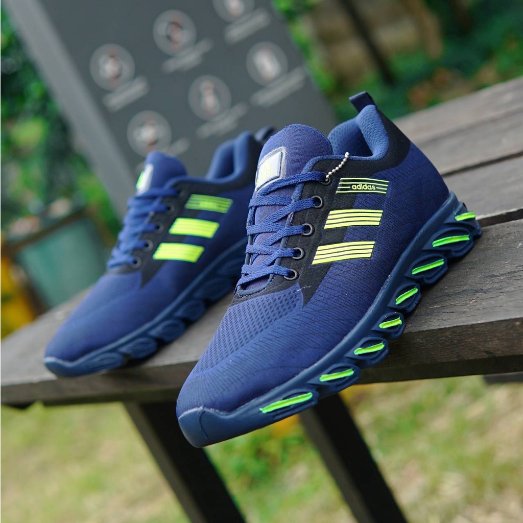 Adidas store springblade chile