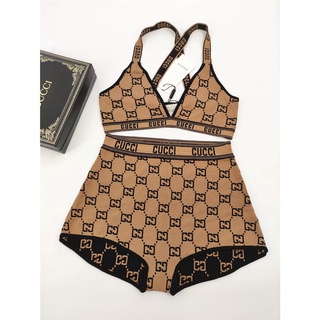 Gucci traje de outlet baño