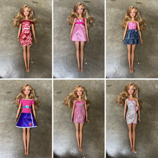 Boneca Barbie Fashionista 155 Camisa Rock e Saia Rosa Fbr37