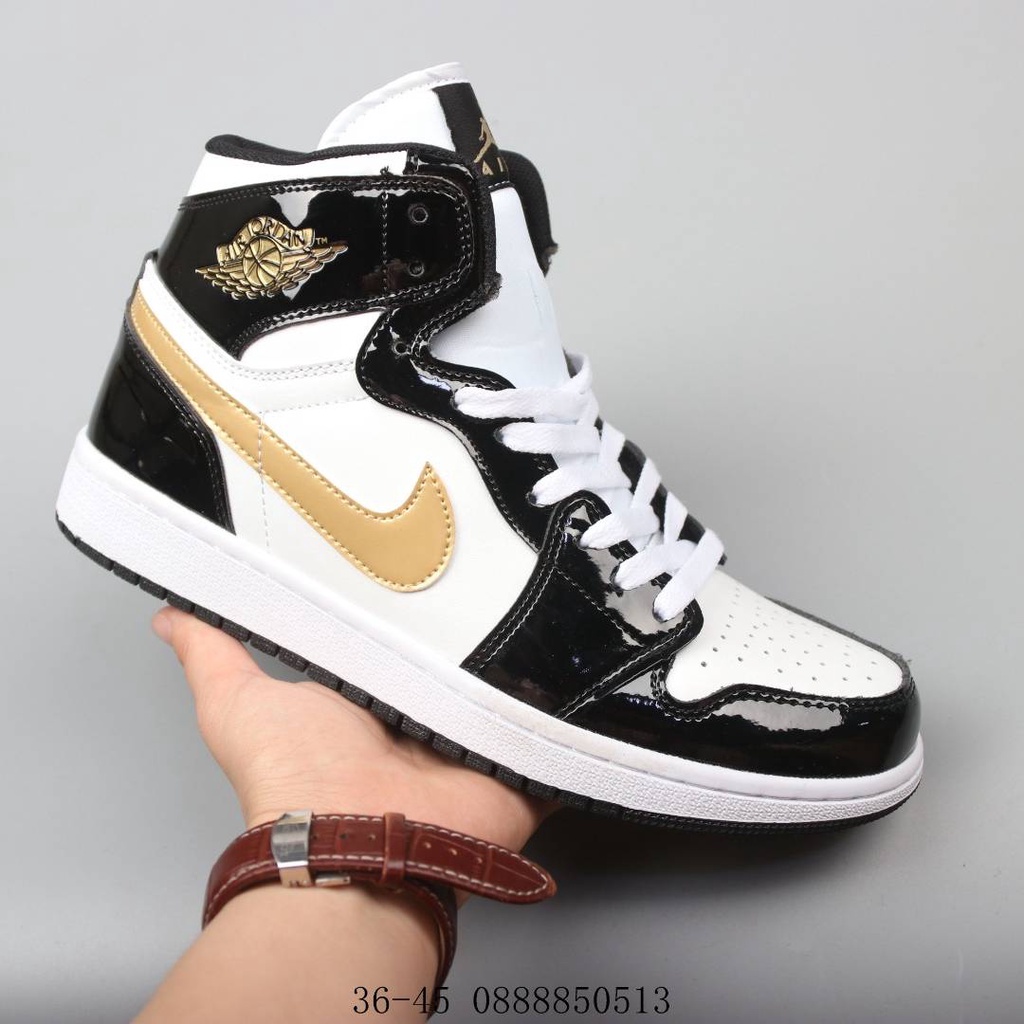 Retro 1 best sale blanca y negra