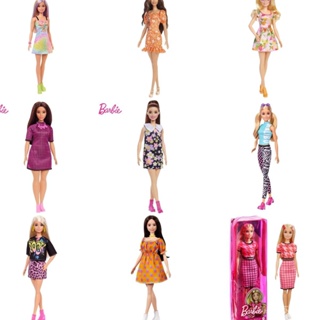 Boneca Barbie Fashionista 155 Camisa Rock e Saia Rosa Fbr37