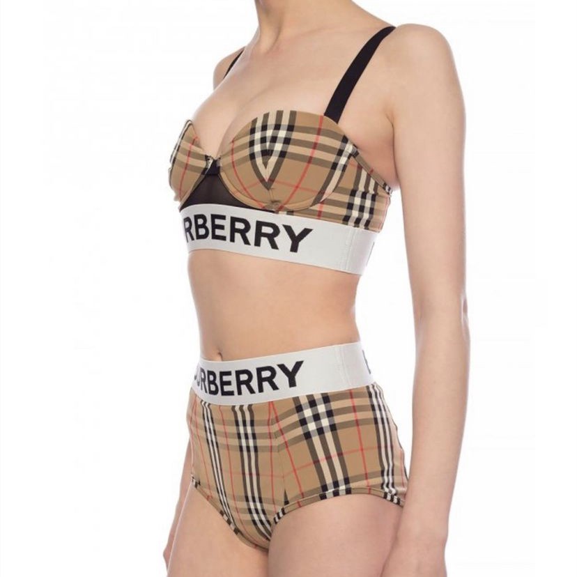 Burberry traje de discount baño