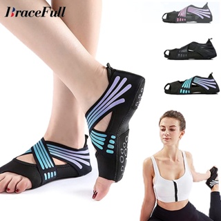 Calcetines de Yoga antideslizantes con agarre, calcetines de entrenamiento  para Pilates, Barre, Ballet, Bikram, zapatos con empuñaduras, 1 par -  AliExpress