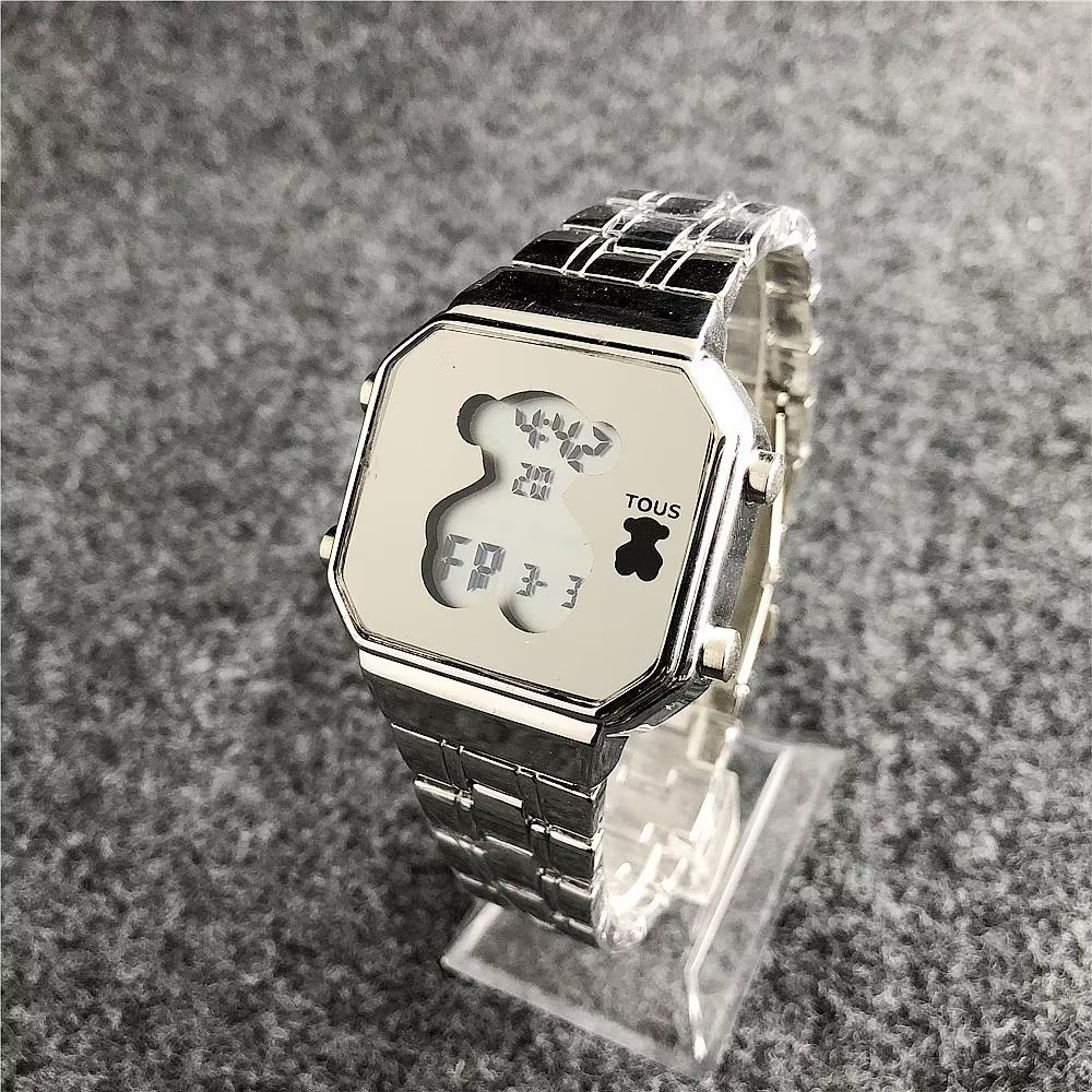 Reloj digital D-Bear SQ de acero