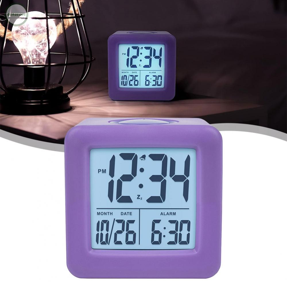 Reloj despertador de mesa inteligente para mesita de noche, 4 niveles de  brillo y 2 ajustes de alarma, reloj despertador digital para dormir para