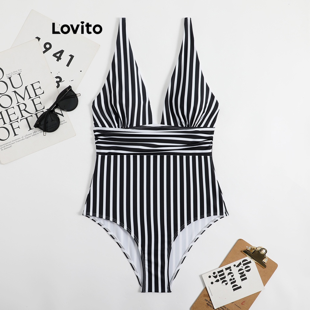 vestido de baño a rayas