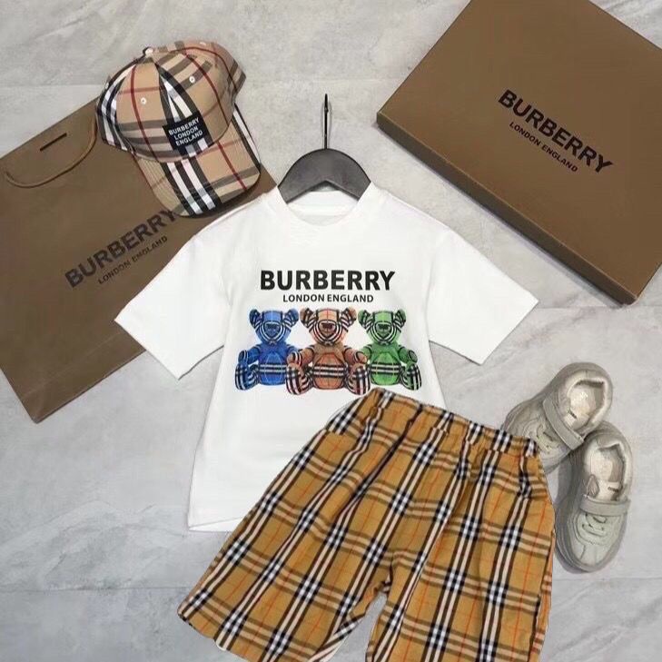 Burberry london 2025 ropa niños