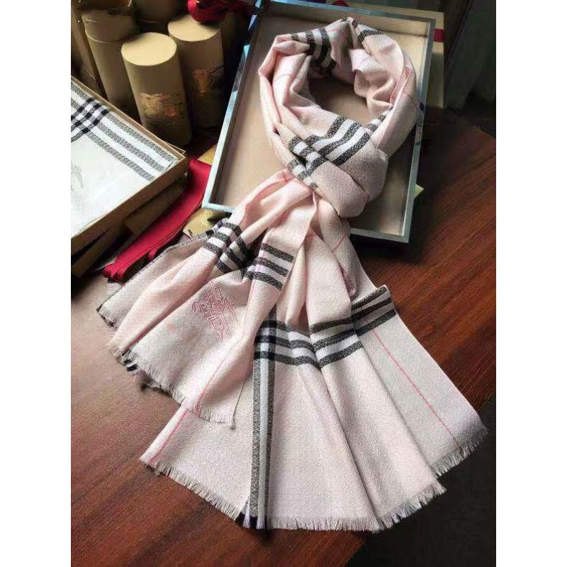 Bufanda estilo burberry sale