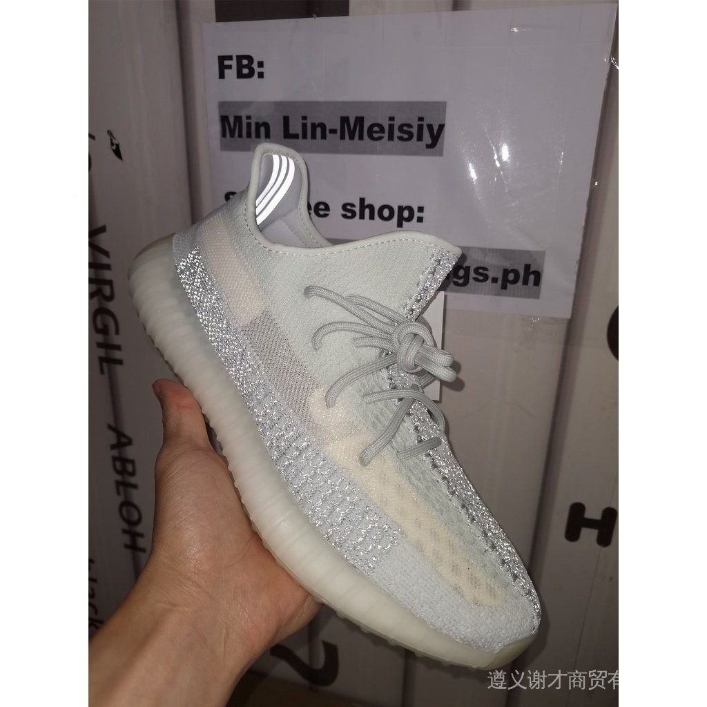 Yeezy blancos originales hotsell