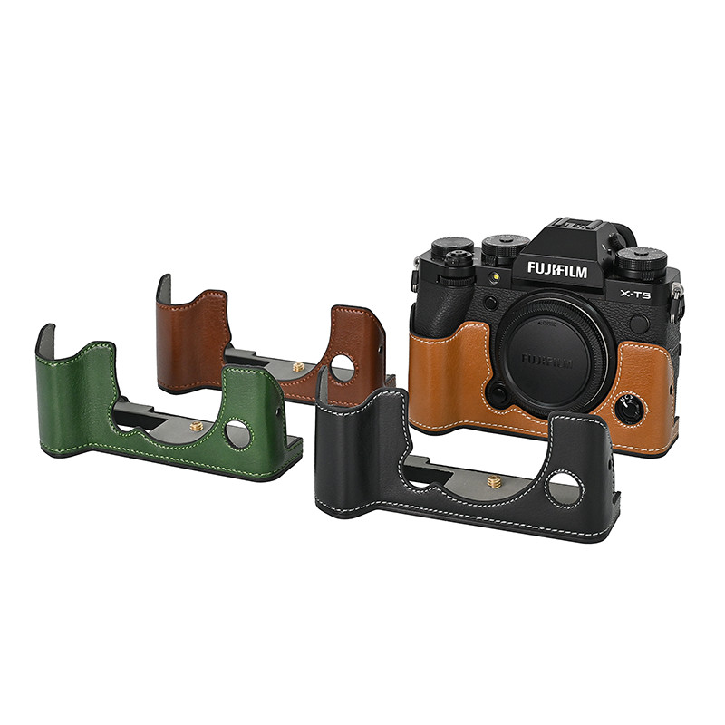 Custodia In PU Leather Per Fujifilm X100f – Apertura Inferiore Per Batteria/Scheda, Include Tracolla Marrone
